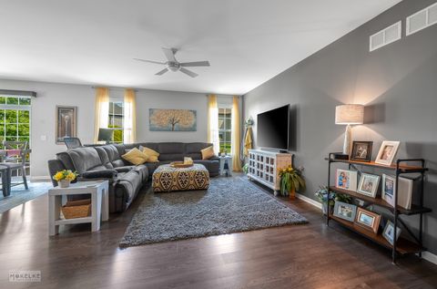Tiny photo for 16513 Mueller Circle, Plainfield, IL 60586 (MLS # 12444652)