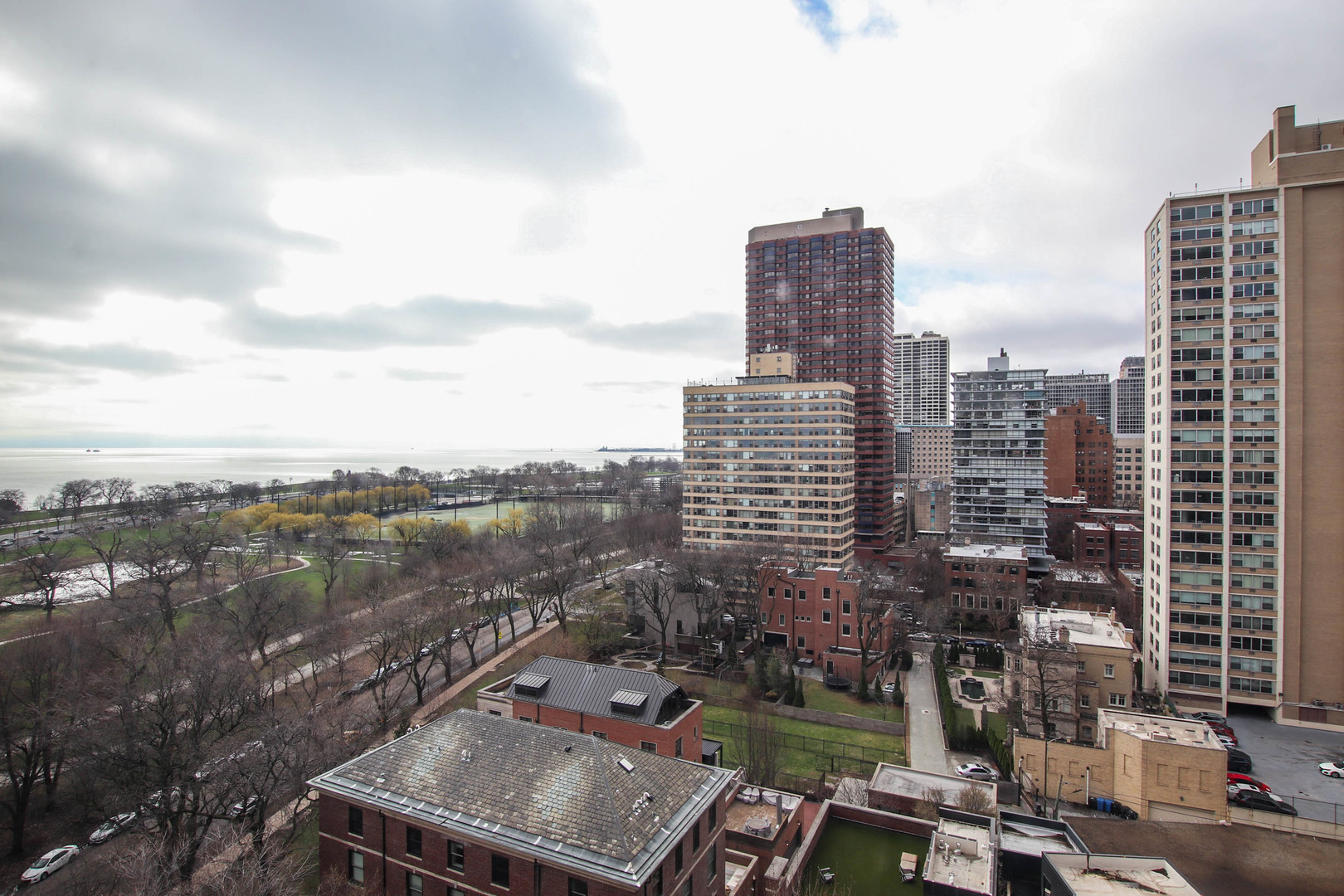 3100 N Lake Shore Drive 1404