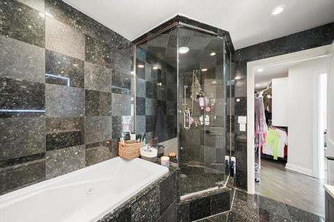 Tiny photo for 21 W Goethe Street #18GH, Chicago, IL 60610 (MLS # 12617823)