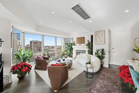 Tiny photo for 21 W Goethe Street #18GH, Chicago, IL 60610 (MLS # 12617823)