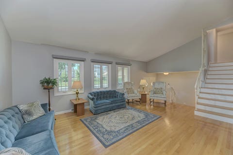 Tiny photo for 1338 W Holtz Avenue, Addison, IL 60101 (MLS # 12705699)