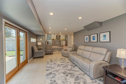 Tiny photo for 1338 W Holtz Avenue, Addison, IL 60101 (MLS # 12705699)