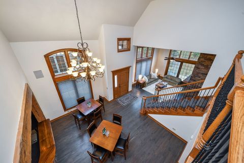 Tiny photo for 2009 MacKenzie Place #2009, Wheaton, IL 60187 (MLS # 12629147)