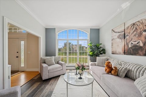 Tiny photo for 28413 W Harvest Glen Circle, Cary, IL 60013 (MLS # 12520257)