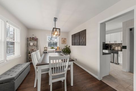 Tiny photo for 626 S Main Street, Lombard, IL 60148 (MLS # 12532659)