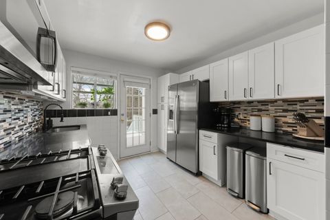 Tiny photo for 626 S Main Street, Lombard, IL 60148 (MLS # 12532659)