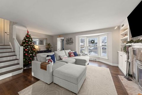 Tiny photo for 626 S Main Street, Lombard, IL 60148 (MLS # 12532659)