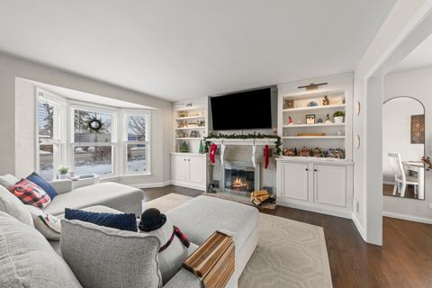 Tiny photo for 626 S Main Street, Lombard, IL 60148 (MLS # 12532659)