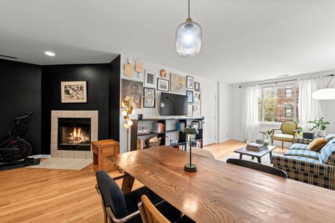 Tiny photo for 1436 N BOSWORTH Avenue #2, Chicago, IL 60642 (MLS # 12632892)