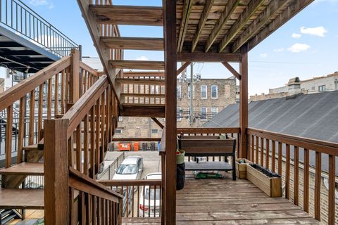 Tiny photo for 1436 N BOSWORTH Avenue #2, Chicago, IL 60642 (MLS # 12632892)