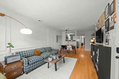 Tiny photo for 1436 N BOSWORTH Avenue #2, Chicago, IL 60642 (MLS # 12632892)