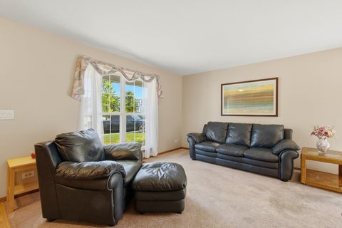 Tiny photo for 14 W Country Walk Drive, Round Lake Beach, IL 60073 (MLS # 12704151)