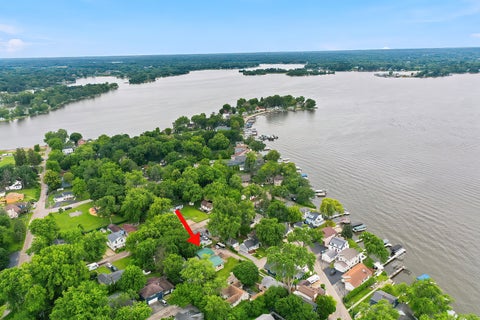 Tiny photo for 39 Fairfax Road, Fox Lake, IL 60020 (MLS # 12739875)