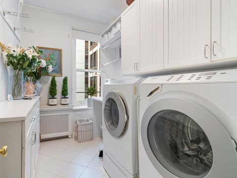 Tiny photo for 232 E WALTON Place #5E, Chicago, IL 60611 (MLS # 12556922)