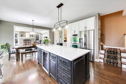 Tiny photo for 1N644 WOODHALL Court, Winfield, IL 60190 (MLS # 12634990)