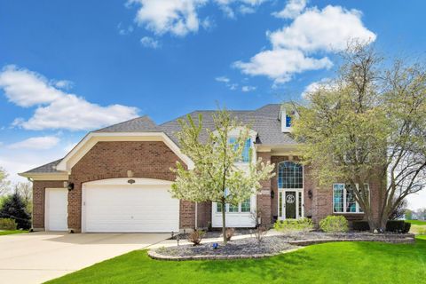1N644 WOODHALL Court Winfield IL 60190