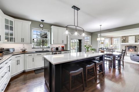 Tiny photo for 1N644 WOODHALL Court, Winfield, IL 60190 (MLS # 12634990)