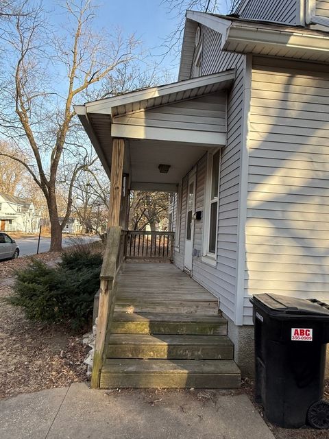 Tiny photo for 505 E Green Street, Urbana, IL 61802 (MLS # 12554180)