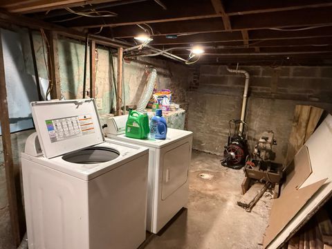 Tiny photo for 505 E Green Street, Urbana, IL 61802 (MLS # 12554180)