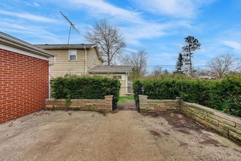 Tiny photo for 2917 VIRGINIA Avenue, McHenry, IL 60050 (MLS # 12573959)