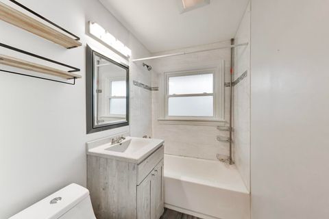 Tiny photo for 2917 VIRGINIA Avenue, McHenry, IL 60050 (MLS # 12573959)