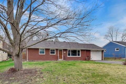 Photo of 2917 VIRGINIA Avenue, McHenry, IL 60050 (MLS # 12573959)