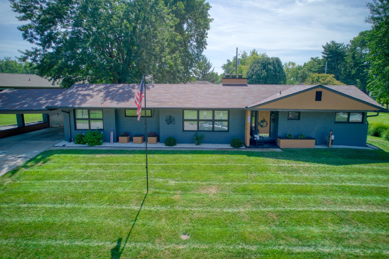 631 Indian Hill Drive
