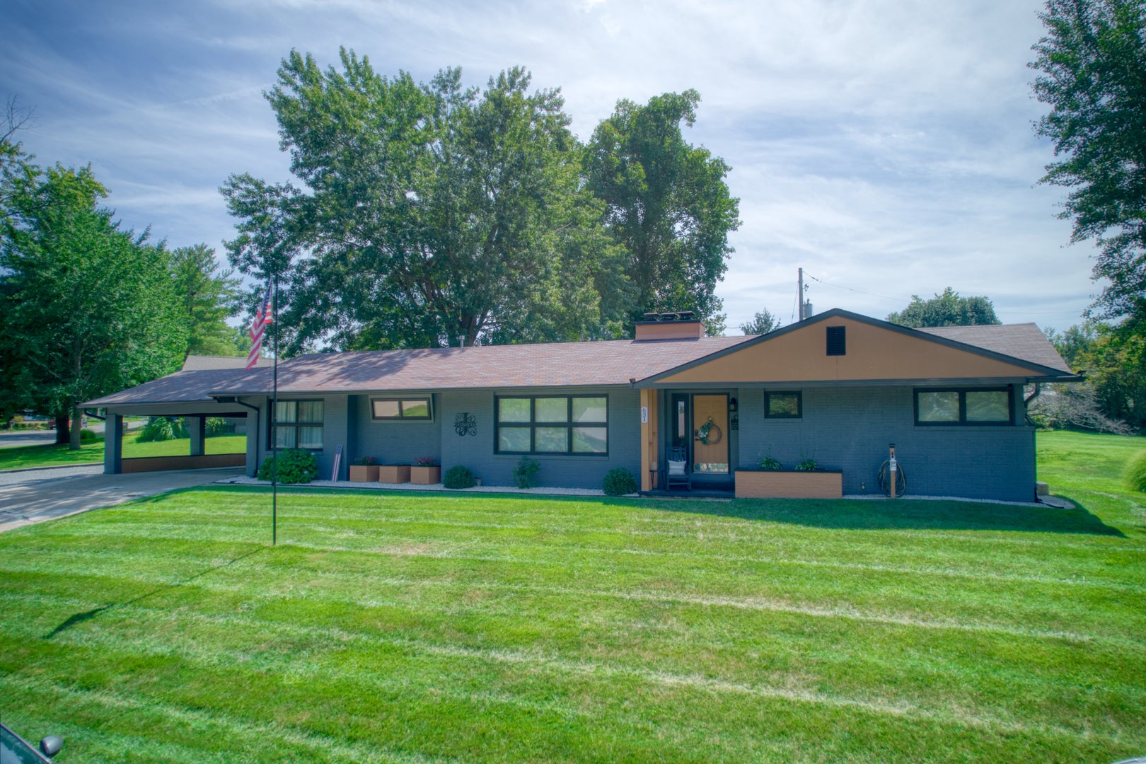 631 Indian Hill Drive