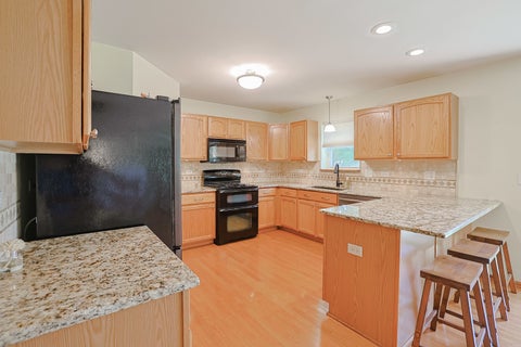 Tiny photo for 20456 Spruce Lane, Crest Hill, IL 60403 (MLS # 12675582)