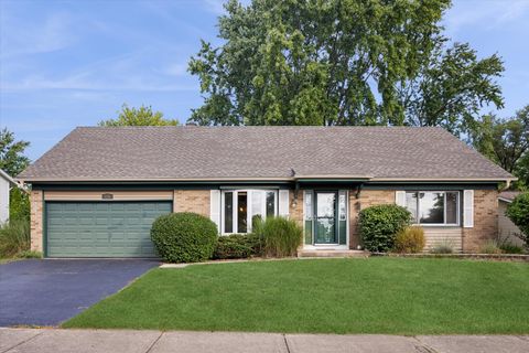 Photo of 226 Hampshire Lane, Bolingbrook, IL 60440 (MLS # 12478337)