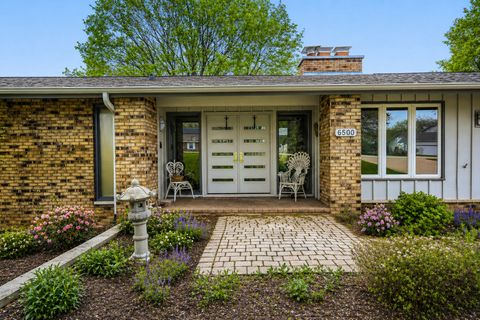 Photo of 6500 Rowland Road, Huntley, IL 60142 (MLS # 12647536)