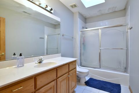 A home in Oak Lawn