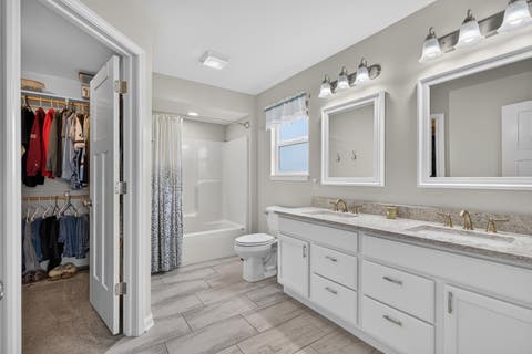 Tiny photo for 22 W Bluebell Avenue, Cortland, IL 60112 (MLS # 12704581)