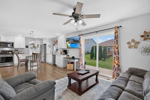 Tiny photo for 22 W Bluebell Avenue, Cortland, IL 60112 (MLS # 12704581)