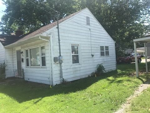 Tiny photo for 106 S Springer Street, Carbondale, IL 62901 (MLS # 12556825)