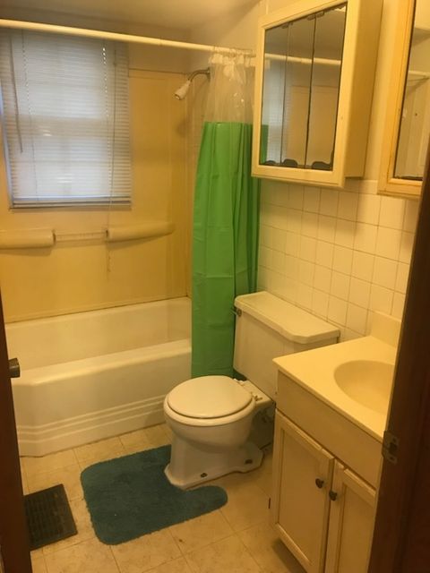 Tiny photo for 106 S Springer Street, Carbondale, IL 62901 (MLS # 12556825)