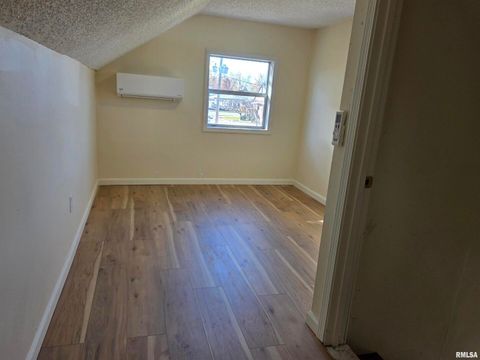 Tiny photo for 1207 N MARKET Street, Marion, IL 62959 (MLS # EB460487)