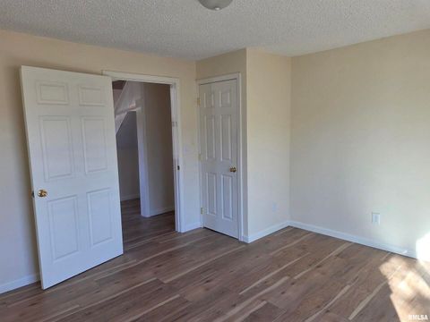 Tiny photo for 1207 N MARKET Street, Marion, IL 62959 (MLS # EB460487)