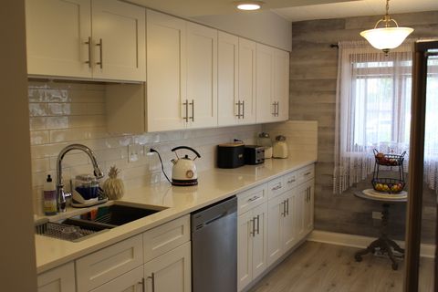 Tiny photo for 10508 Ridge Cove Drive #18D, Chicago Ridge, IL 60415 (MLS # 12494331)