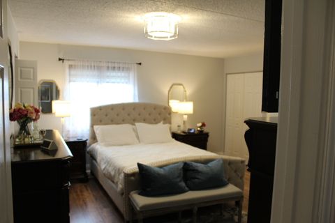 Tiny photo for 10508 Ridge Cove Drive #18D, Chicago Ridge, IL 60415 (MLS # 12494331)