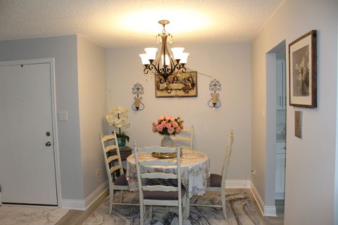 Tiny photo for 10508 Ridge Cove Drive #18D, Chicago Ridge, IL 60415 (MLS # 12494331)