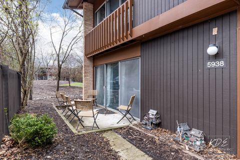 Tiny photo for 5938 Greenview Road, Lisle, IL 60532 (MLS # 12557421)