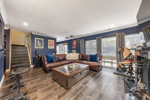 Tiny photo for 5938 Greenview Road, Lisle, IL 60532 (MLS # 12557421)