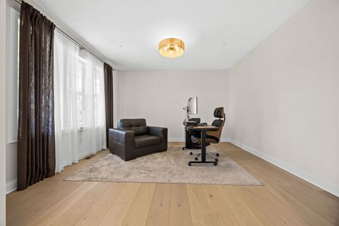 Tiny photo for 4510 Raymond Avenue, Brookfield, IL 60513 (MLS # 12685405)