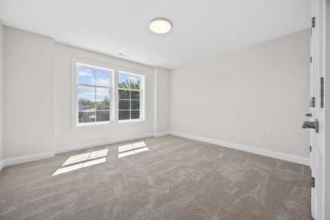 Tiny photo for 4510 Raymond Avenue, Brookfield, IL 60513 (MLS # 12685405)