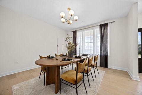 Tiny photo for 4510 Raymond Avenue, Brookfield, IL 60513 (MLS # 12685405)