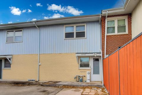 Tiny photo for 10438 Major Avenue, Oak Lawn, IL 60453 (MLS # 12527264)