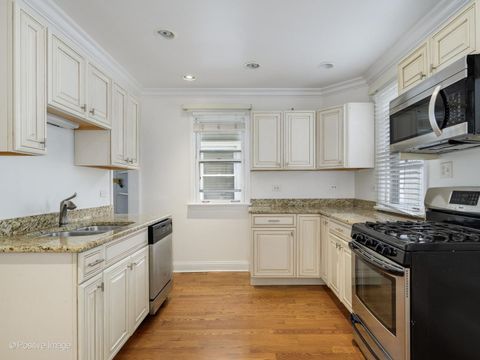 Tiny photo for 4626 N Leclaire Avenue, Chicago, IL 60630 (MLS # 12623745)