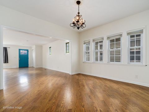 Tiny photo for 4626 N Leclaire Avenue, Chicago, IL 60630 (MLS # 12623745)