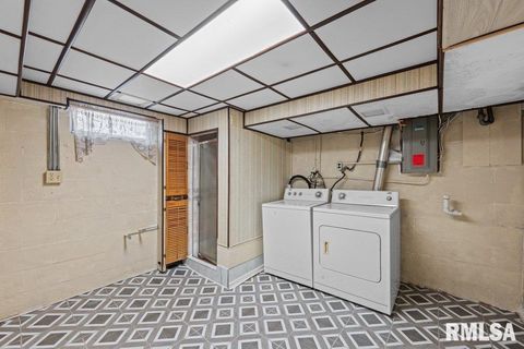 Tiny photo for 4234 9TH Street, Rock Island, IL 61201 (MLS # 12613523)